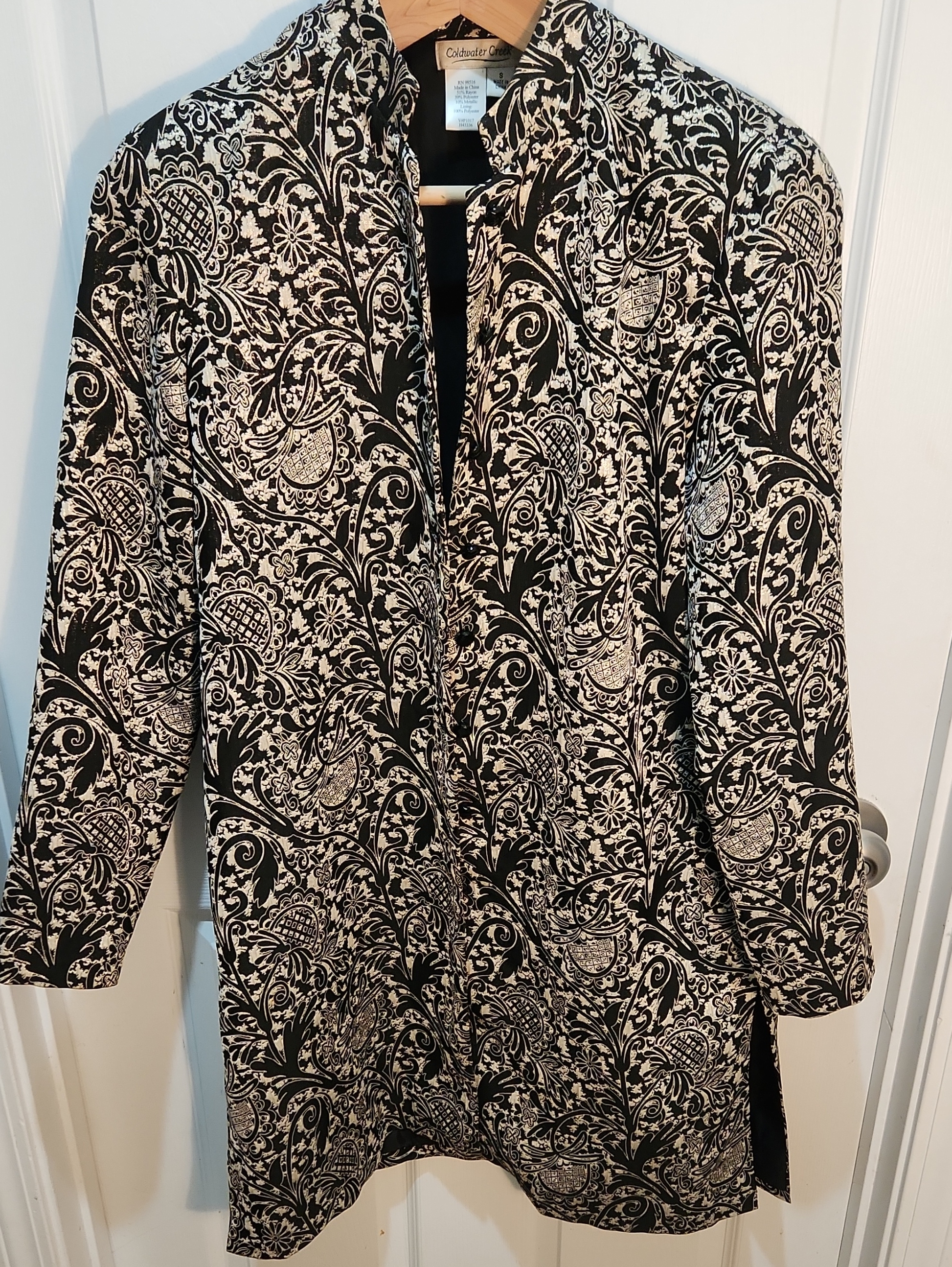 Y2k Vintage Coldwater Creek Black, Cream, And Gold Paisley-Print Jacket